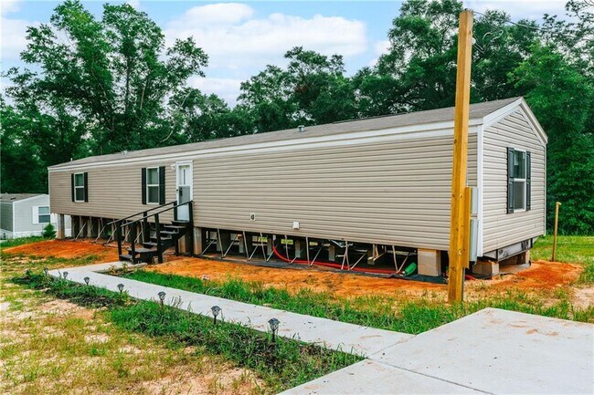 Building Photo - 6954 Parker Rd W