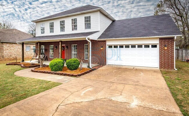 Building Photo - 1241 Kierre Loop