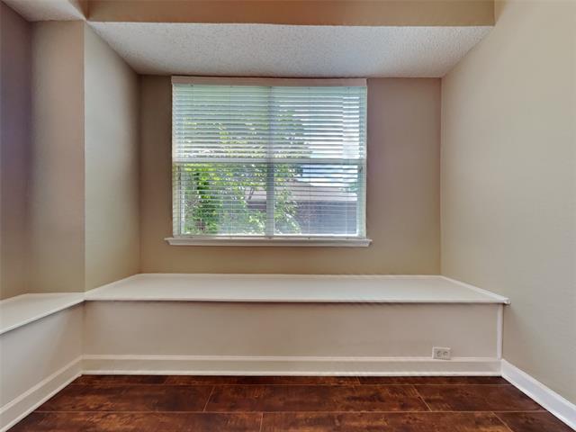 Foto del edificio - 6506 Autumnwood Dr