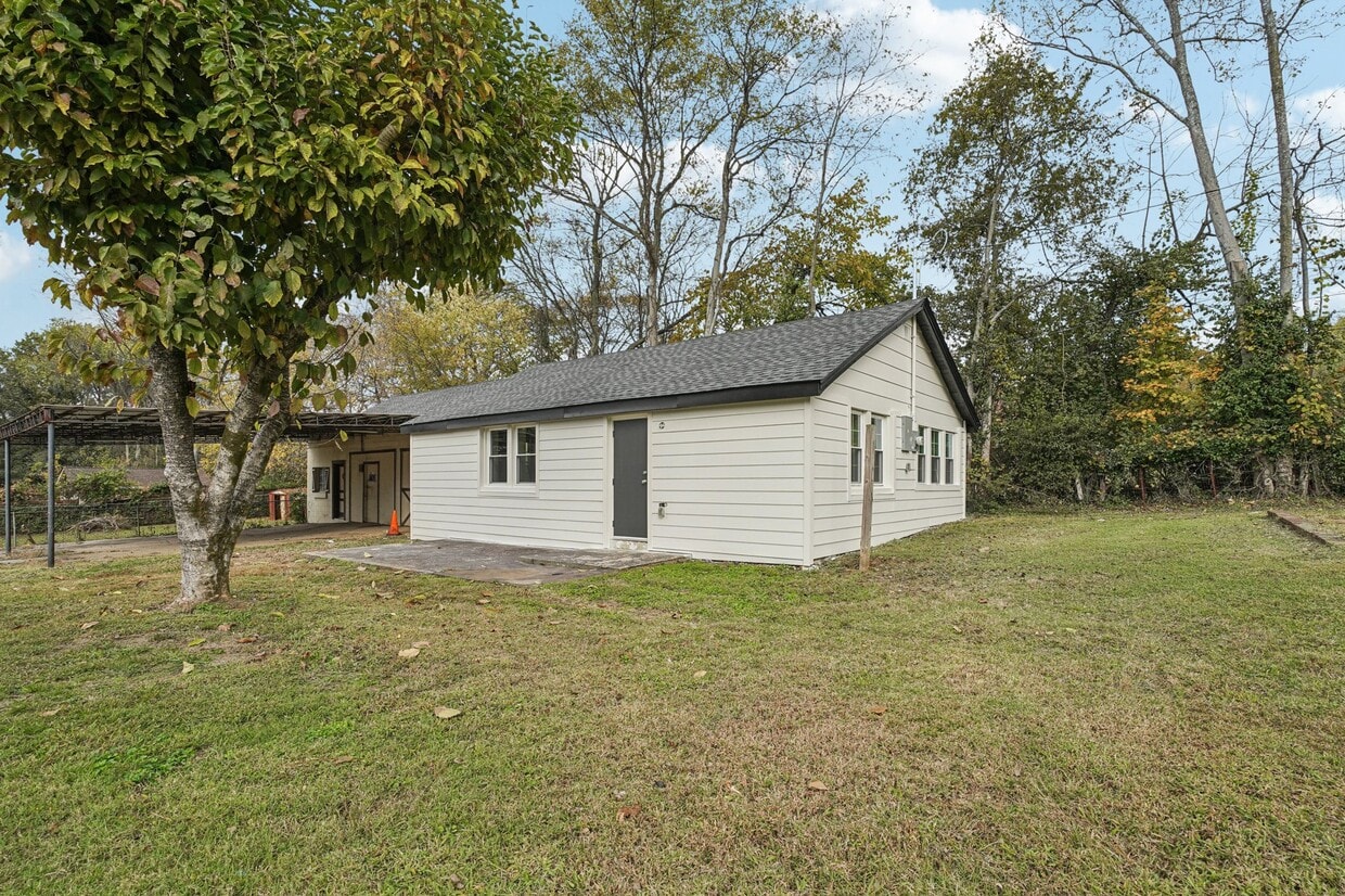 Photo - 2700 Alhambra Cir (Nashville, TN)
