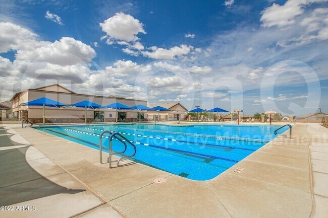 Foto del edificio - 33925 N Wash View Rd