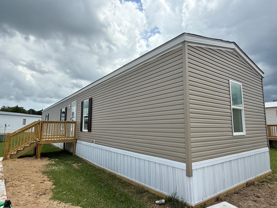 Foto principal - 542 Canterbury Ct