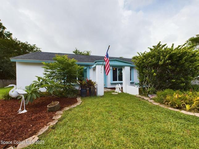 Foto principal - 1212 Cricket Dr NE