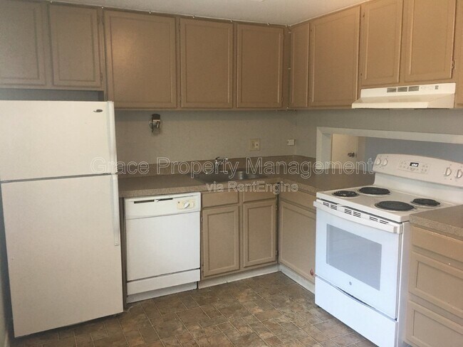 Foto del edificio - 2900 Eliot Cir
