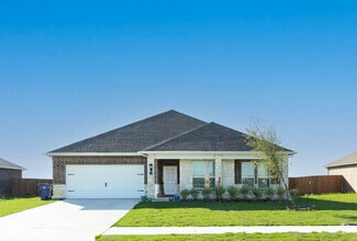 Building Photo - 1466 Lakebrook Dr
