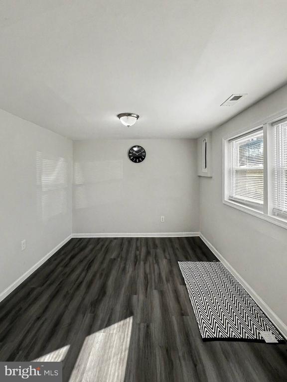 Foto del edificio - 4706 Deanwood Dr