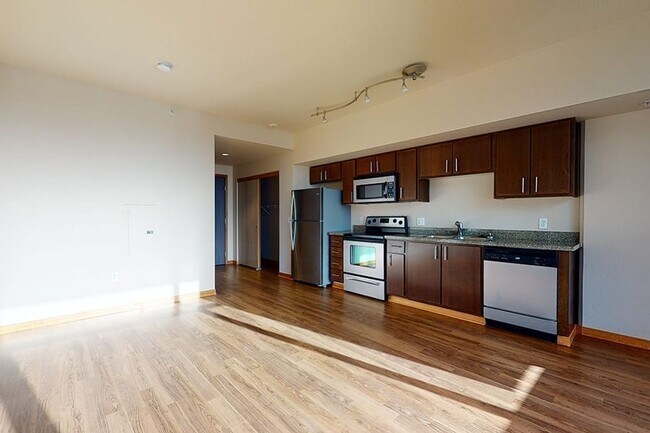 Interior Photo - Griffis South Waterfront