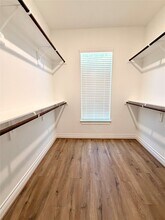 Building Photo - 12871 Oak Barrel Rd