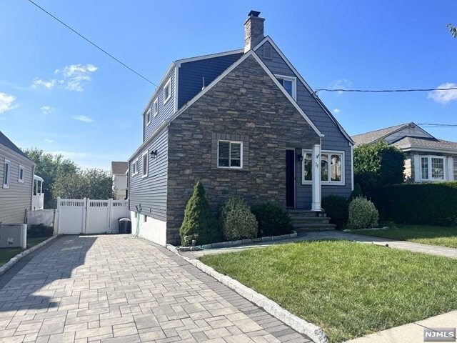 Building Photo - 78 Carlyle Ct