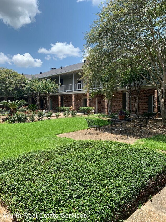 Building Photo - 2 br, 2 bath House - 7640 LaSalle Ave. #111