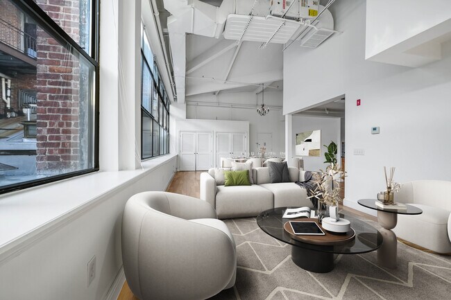 Foto del edificio - 300 COMMUNIPAW Ave