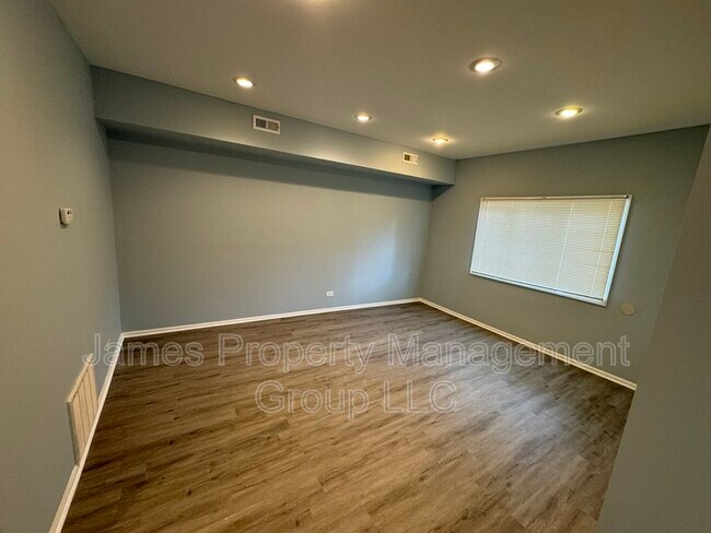 Foto del edificio - 2227 W 21st Pl