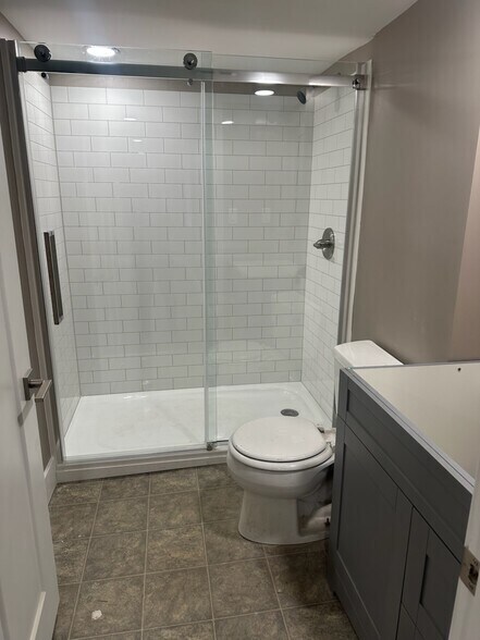 Foto del edificio - 309 W Hoover Ave