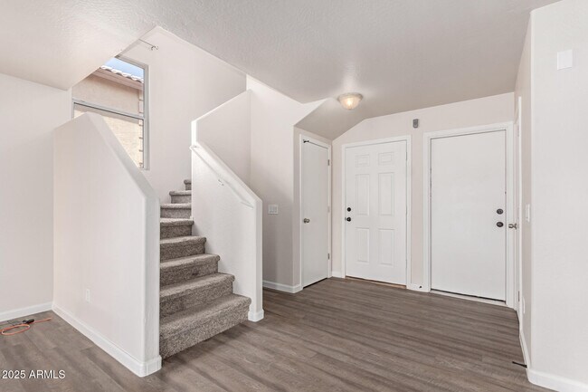 Foto del edificio - 11529 W Paradise Dr