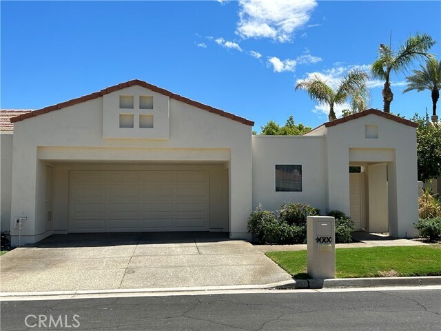 Foto principal - 44980 Olympic Ct