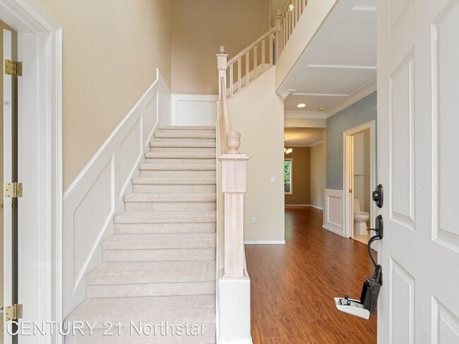 Building Photo - 4 br, 3 bath House - 1301 NE 146th Ave