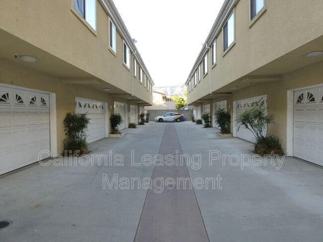 Foto del edificio - 427 W Doran St