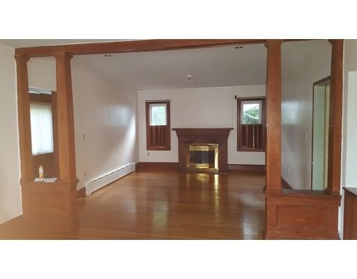 Foto principal - 88 Billings Rd
