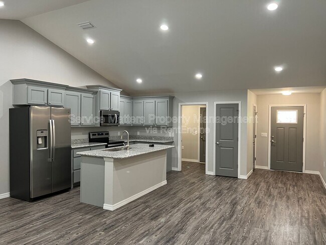 Foto del edificio - 6858 Stirrup Ln