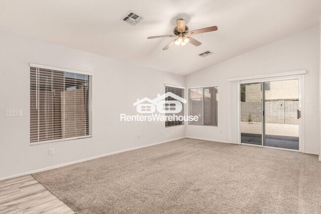 Foto del edificio - 15338 W Banff Ln