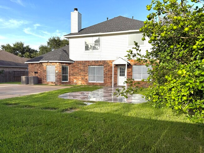 Building Photo - 3122 Gatesbury North Dr