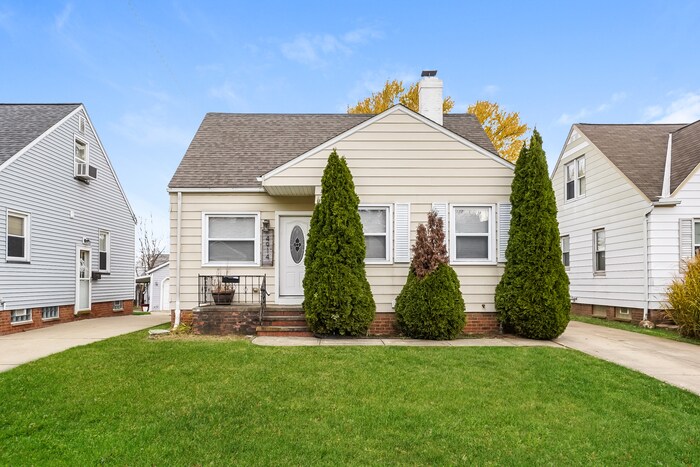 Foto principal - 4914 Lincoln Ave