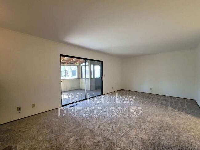 Foto del edificio - 3552 Larchmont Ct