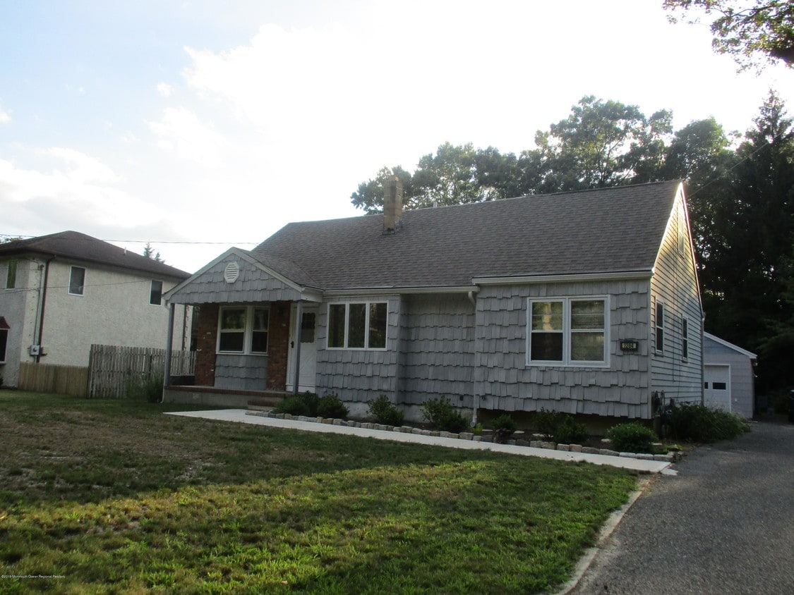 1284 Whitesville Rd, Toms River, NJ 08755 House Rental in Toms River
