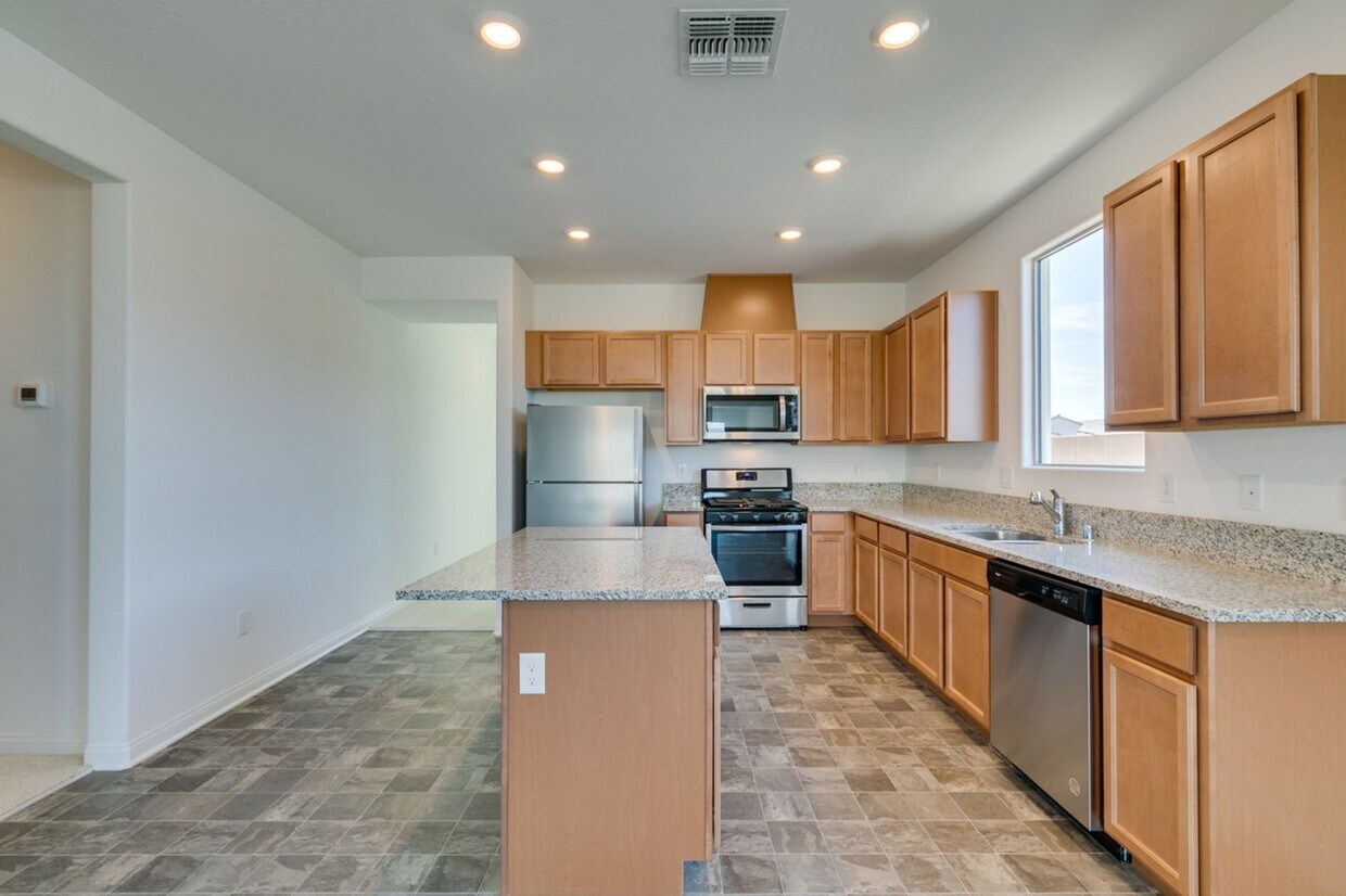 Foto principal - GORGEOUS SINGLE STORY WITH MANY UPGRADES*N...