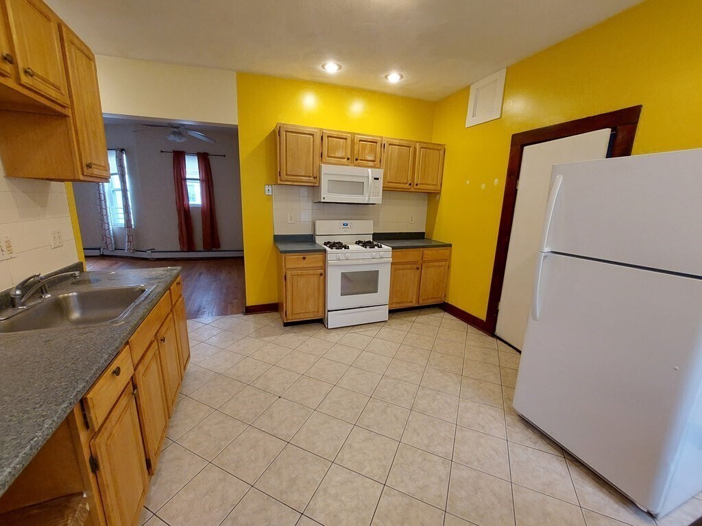 Foto principal - 41 Wildwood St