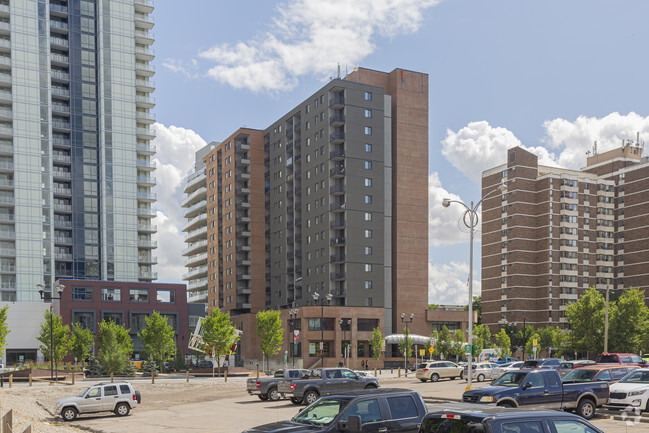 Building Photo - East Village Place