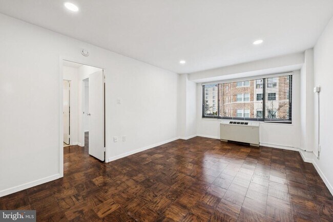 Building Photo - 5410 Connecticut Ave NW