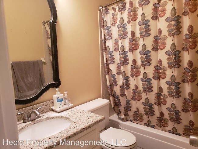 Foto del edificio - 20123 Henderson Rd