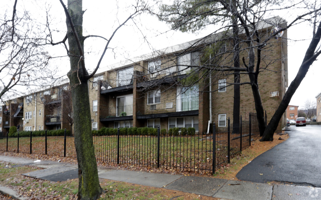 on-apartments-apartments-in-orange-nj-apartments