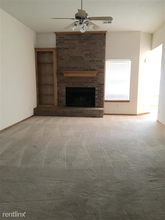 Building Photo - 3 br, 2 bath House - 8104 Aaron Dr