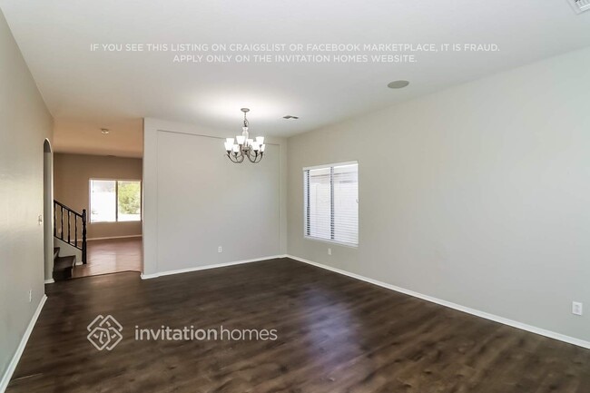 Building Photo - 1416 S 115th Dr