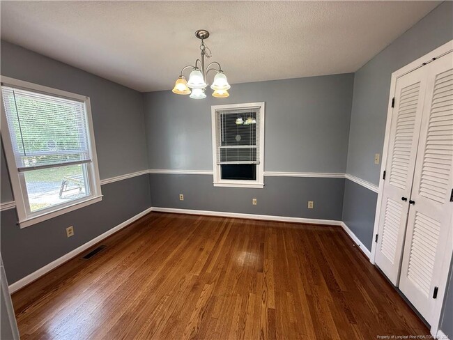 Building Photo - 611 Galloway Dr