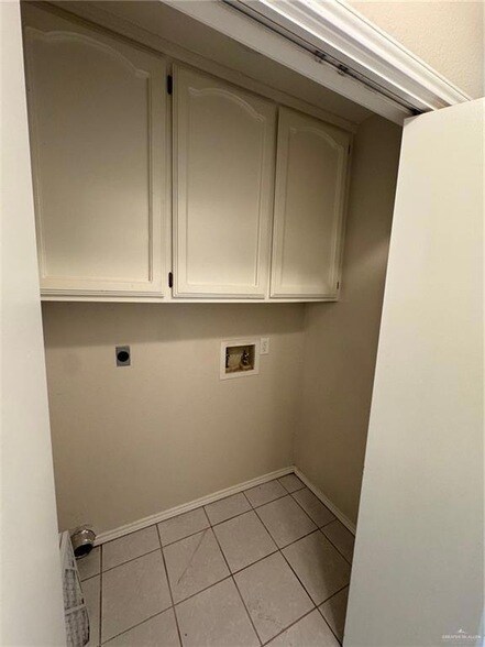 Foto del edificio - 6604 N 7th St