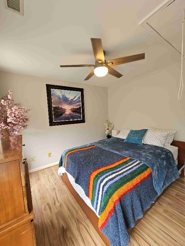 Primary Photo - 1208 Raintree Dr