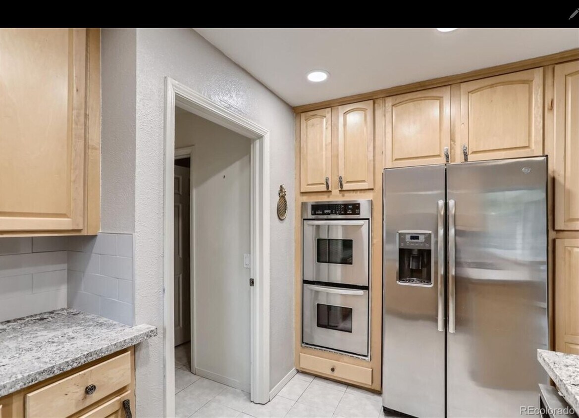 Primary Photo - 12384 E Villanova Dr