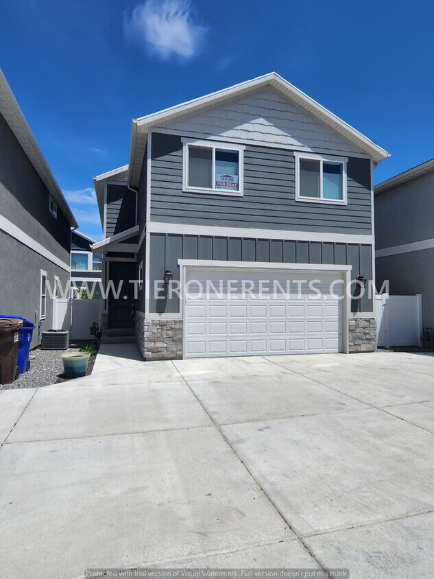 8648 Oakridge Alley, Eagle Mountain, UT 84... House for Rent in Eagle Mountain, UT