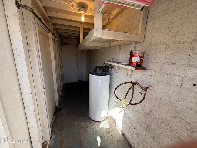Foto del edificio - 3311 W Golden Ln