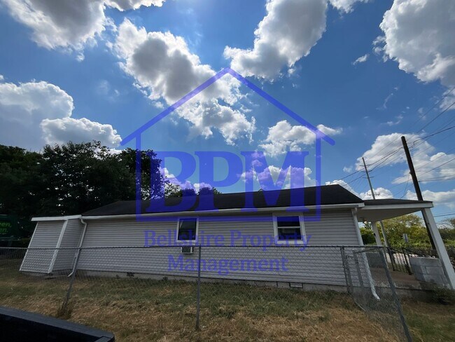 Foto del edificio - Cozy 1 Bed, 1 Bath Home in the Heart of Na...