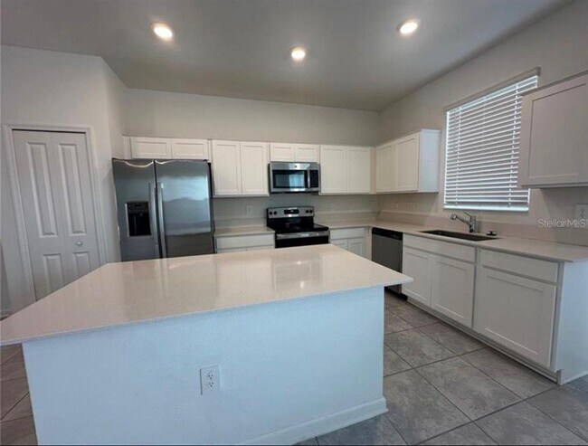 Foto del edificio - 283 Nine Iron Dr