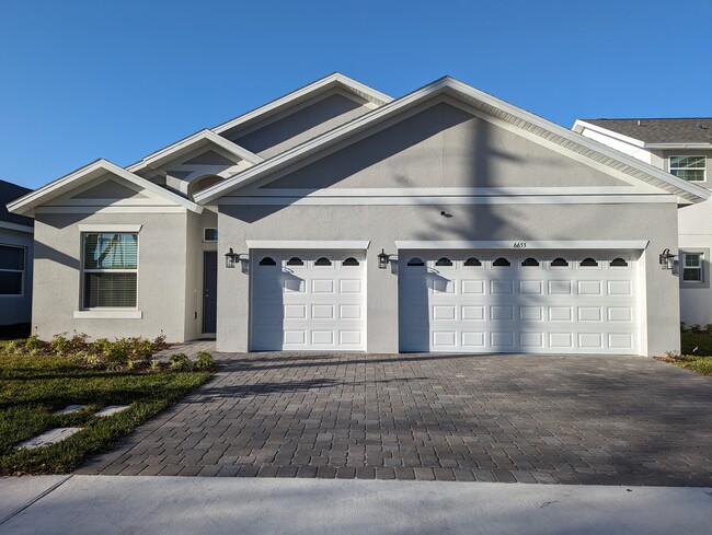 Building Photo - 6655 Heather Rd