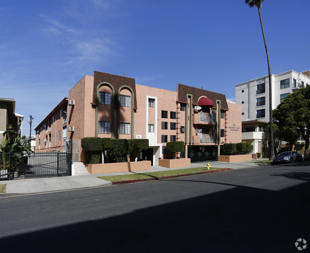 Foto principal - Grammercy Place Apartments