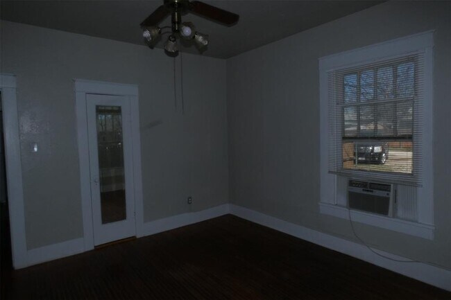 Foto del edificio - 233 Clinton St