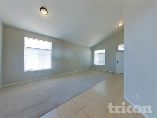 Building Photo - 17679 N Avelino Dr