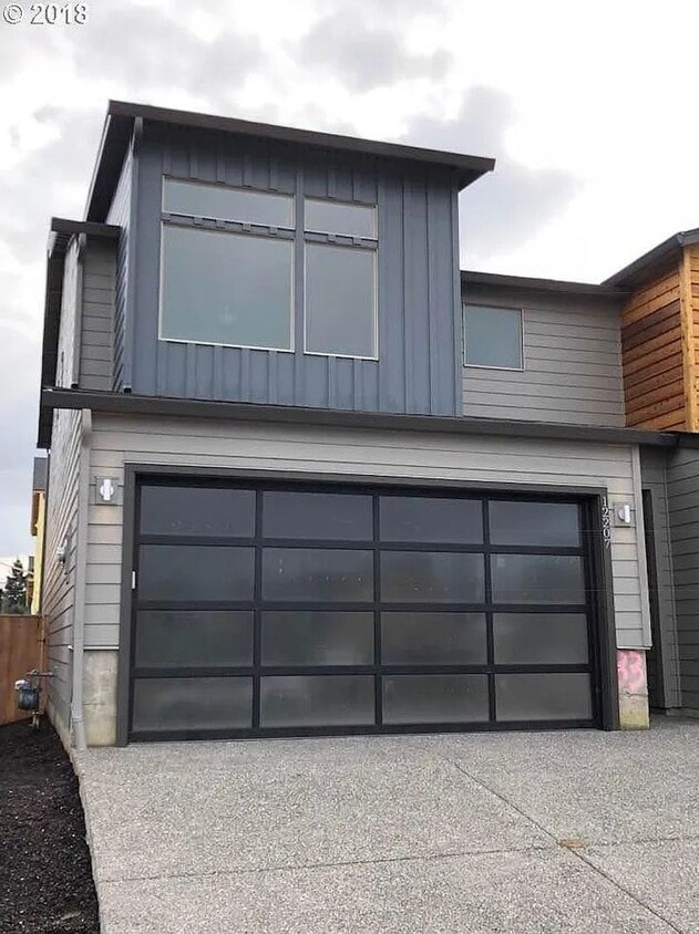 Welcome to your new home! - Welcome to your new home!