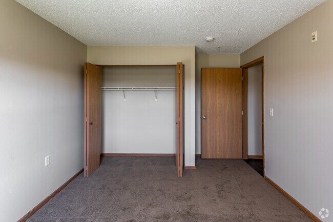 3 habitaciones, 1 baño - 1088 pies cuadrados - Dormitorio - Boulder Ridge Apartment Homes
